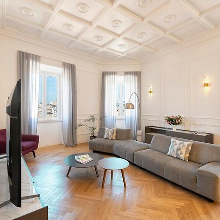 Sjr Luxury Apartment Trevi Fountain Rom Eksteriør billede